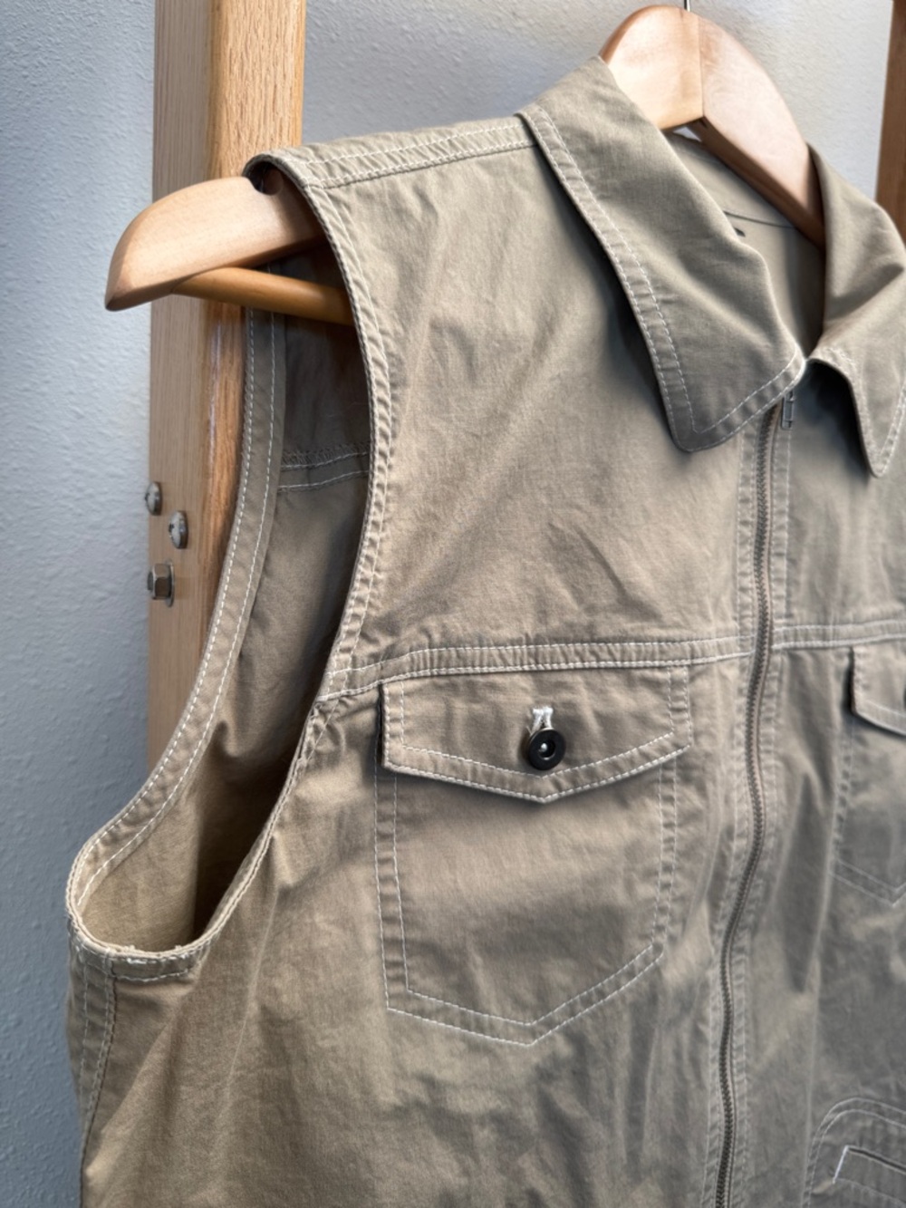 NWOT Rafaella Khaki Utility Zip-Front Sleeveless Vest with pockets - Picture 2 of 6